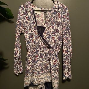 Long sleeved shorts romper